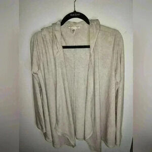 Victoria secret cream soft cardigan size m #72